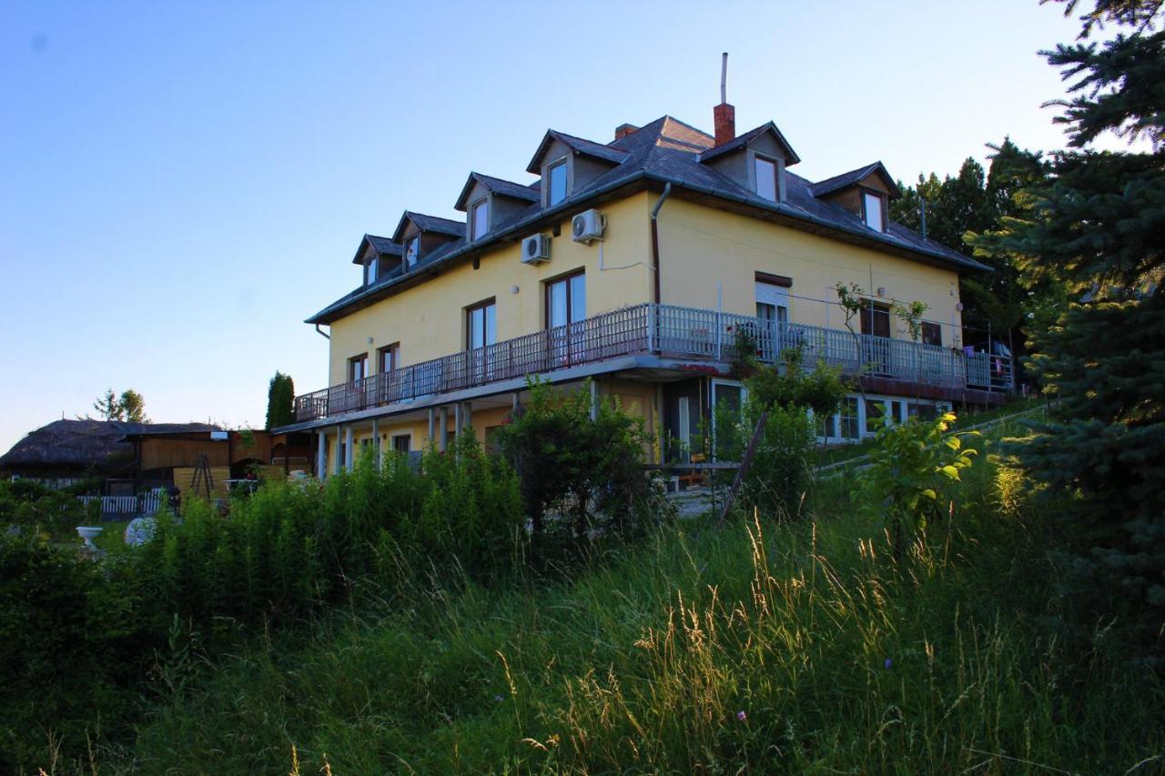 Marikalak Apartment Keszthely Exterior photo